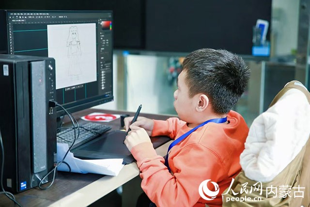 技能大賽現(xiàn)場(chǎng)。人民網(wǎng)記者 李睿攝